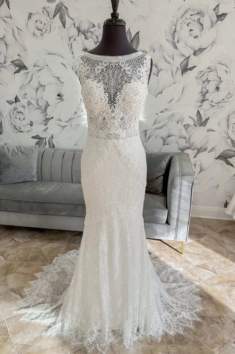 Vestido de novia largo de sirena con espalda abierta y encaje